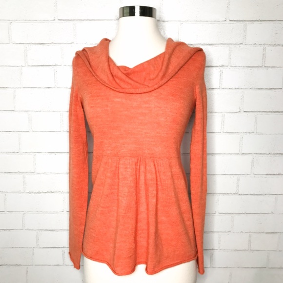 Anthropologie Sweaters - Hooded Anthropologie Sweater